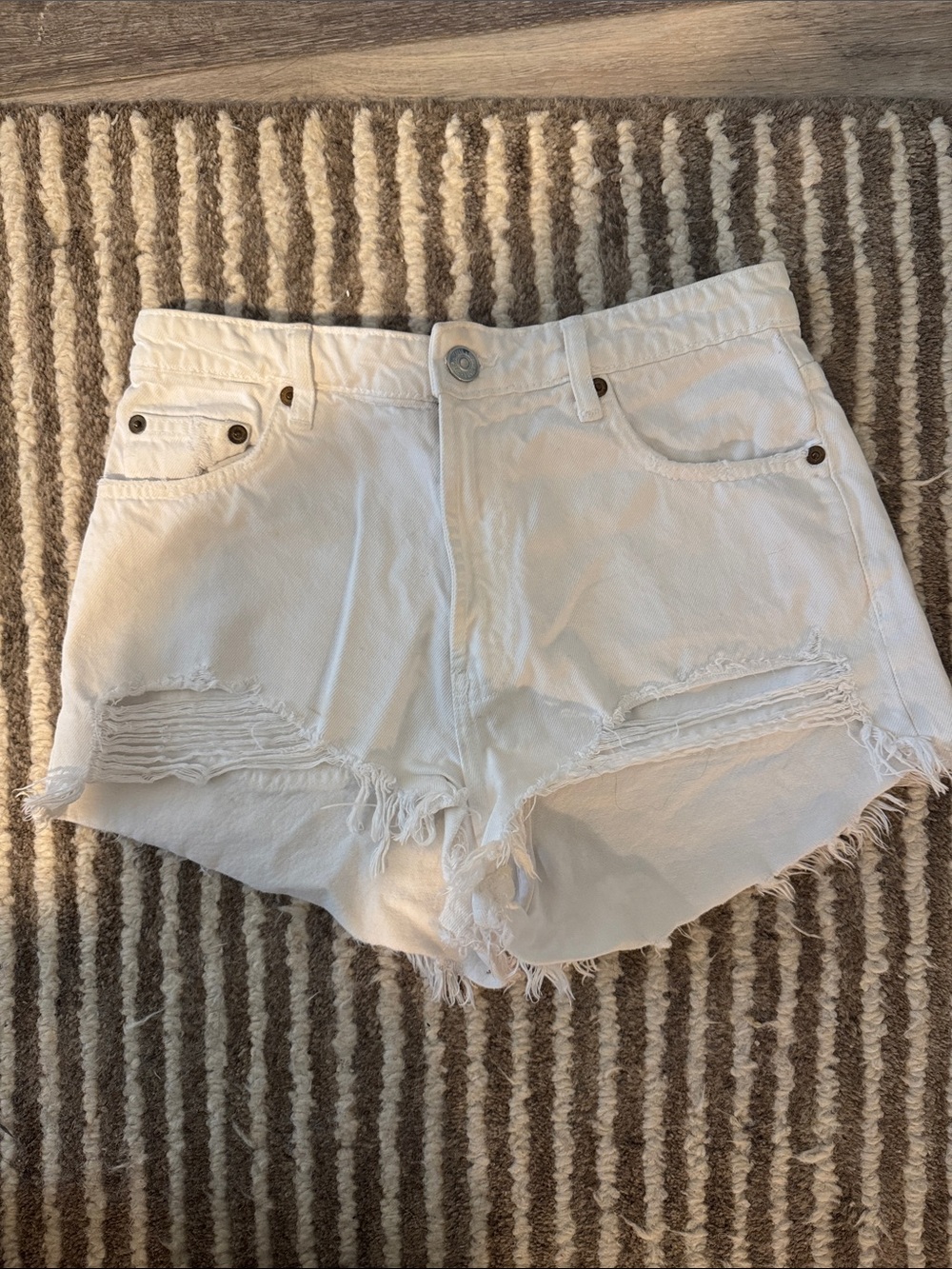 Zara White Distressed Denim Cutoff Shorts